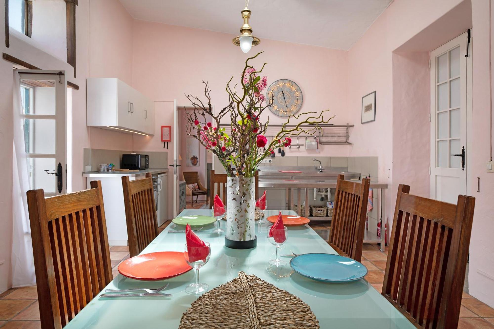 El Cello Apartment Macher